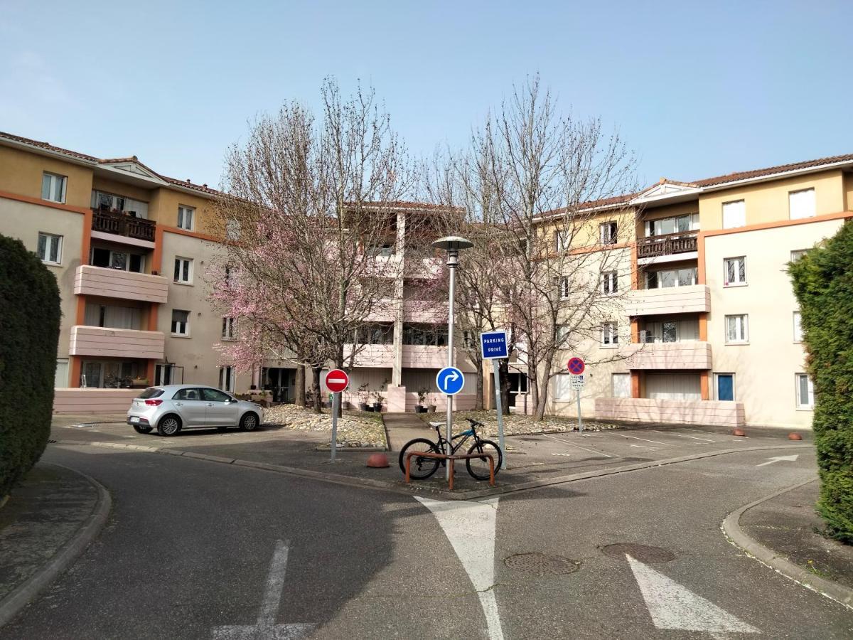 Grand T3 Avec Clim, Parking Et Terrasse Privative - Agen公寓 外观 照片